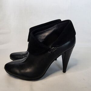 Coach Size 6B Annika Black Leather Suede Ankle Booties Women's